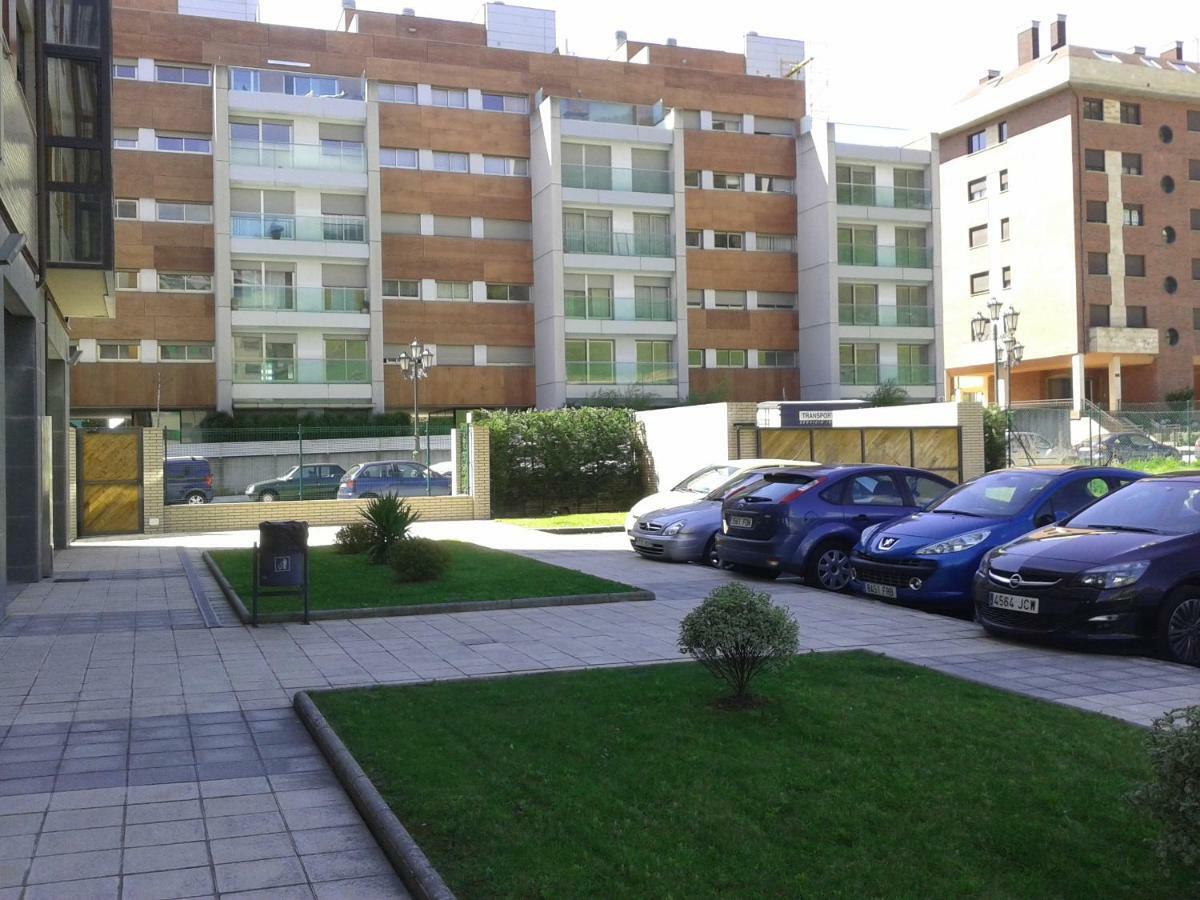 Апартаменты Torre De La Fuente Aprtovistas Piscina Parking Овьедо Экстерьер фото